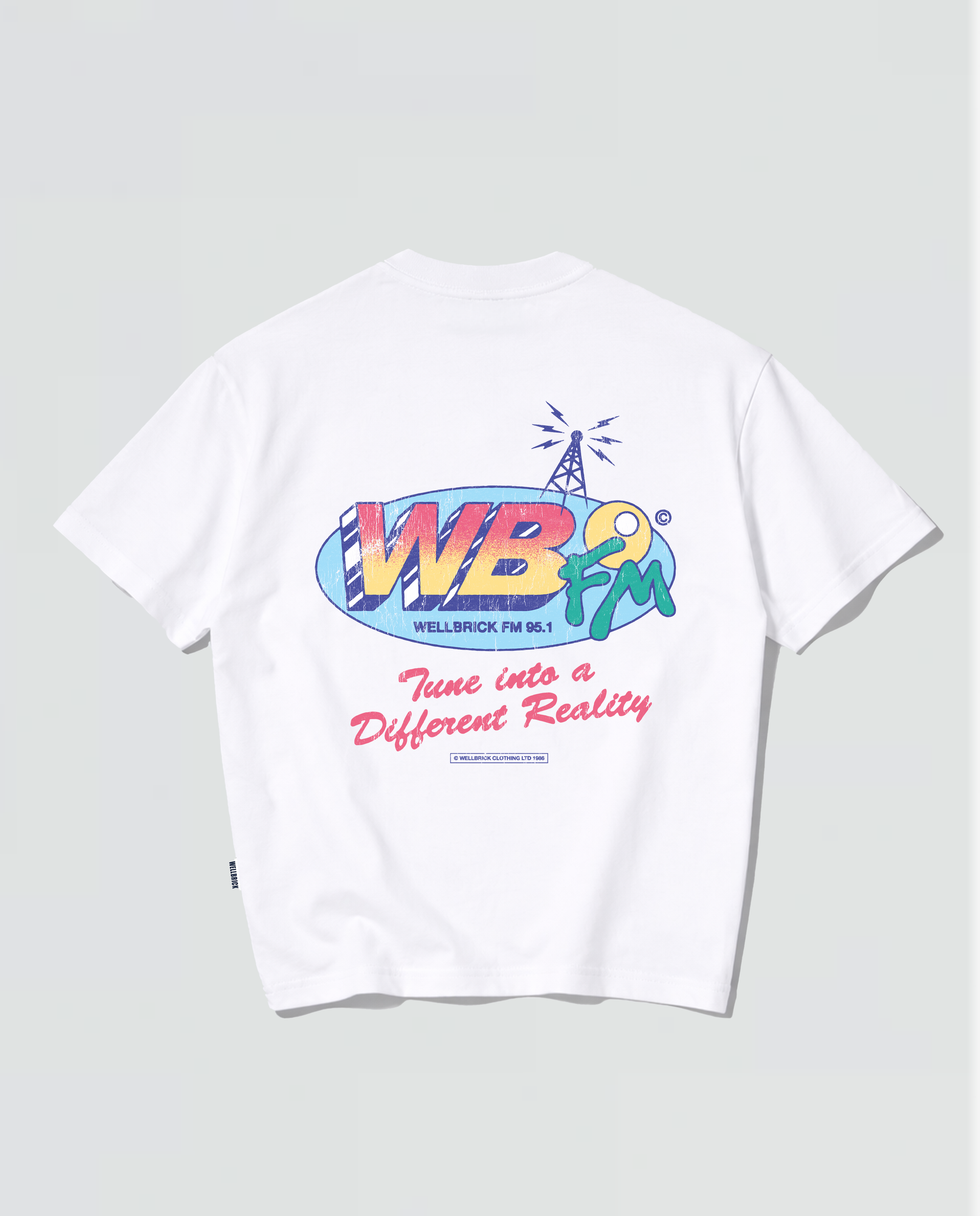 CLASSIC GRAPHIC T-SHIRTS